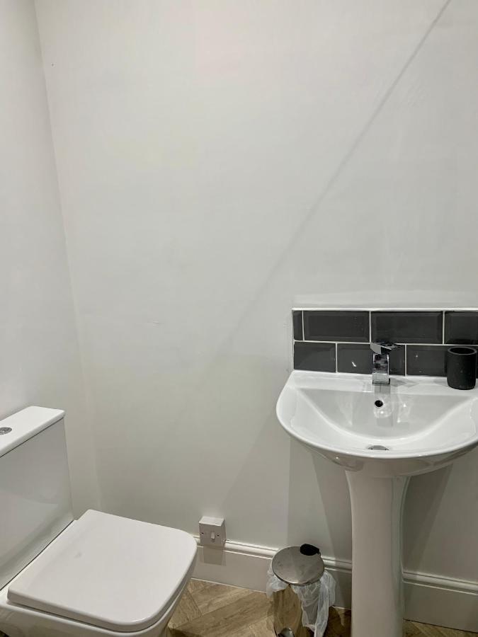 Lytham St Annes, A Spacious, High End, One Bedroomed Apartment 5 ภายนอก รูปภาพ